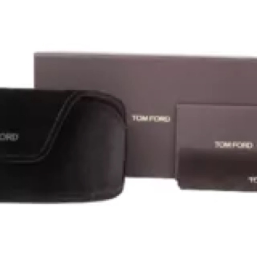 Tom Ford Carine-02 TF902 TF 902 01B Black Sunglasses 71-11-110 - Picture 9 of 11